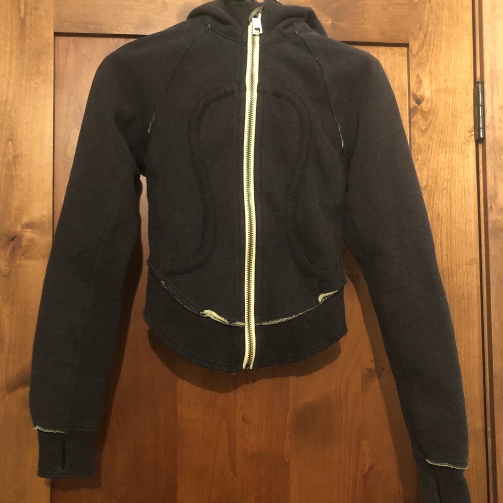 Lululemon dark grey hoodie